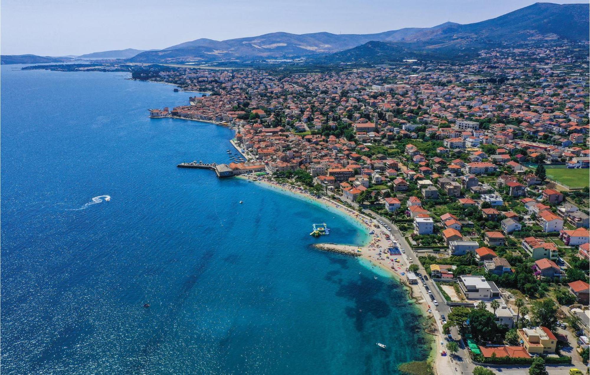 Lovely Apartment In Kastel Stari With Wifi Kaštela Exterior foto